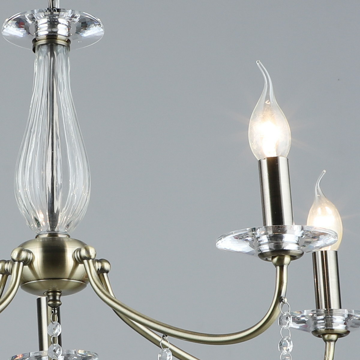 Подвесная люстра Reluce 03953-0.4-05 AB