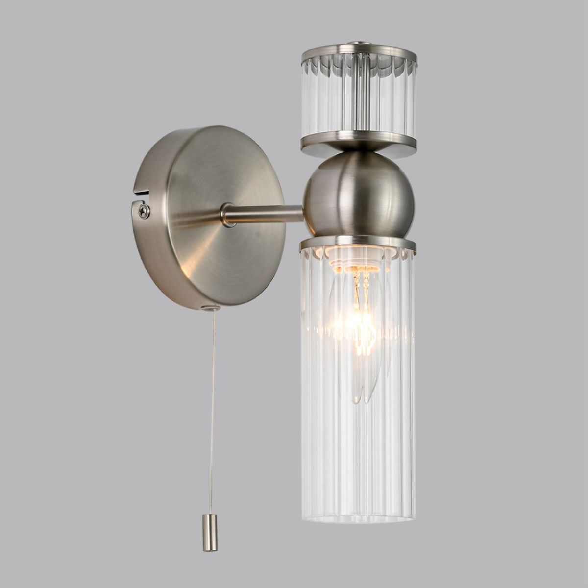 Бра с выключателем на корпусе Lumion Moderni Denver 8277/1W