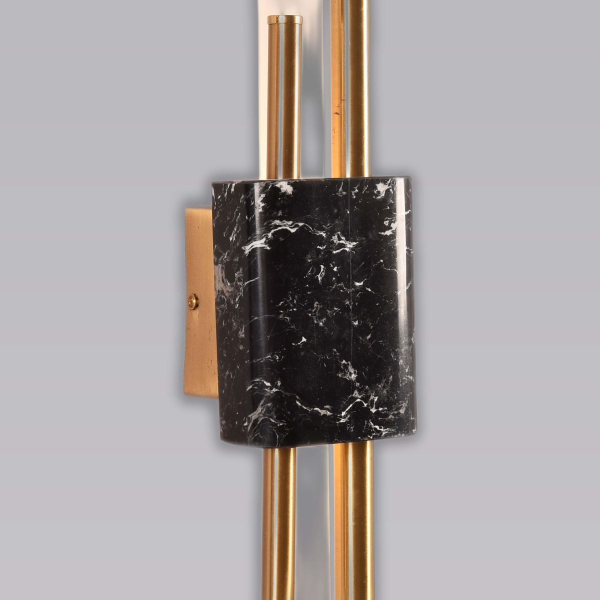 Настенный светильник Alfa Light F1024-06