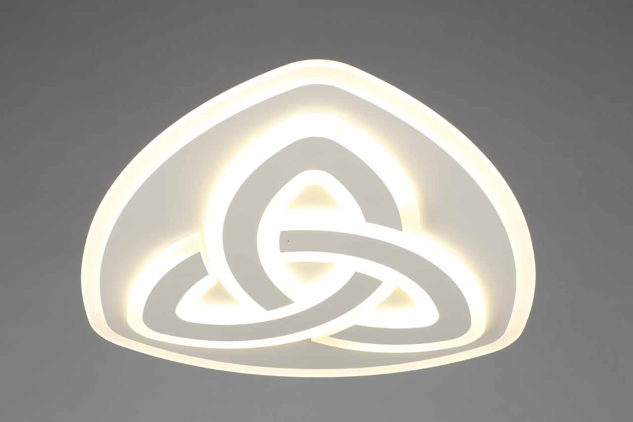 Потолочная светодиодная люстра Omnilux Loreto OML-09107-144