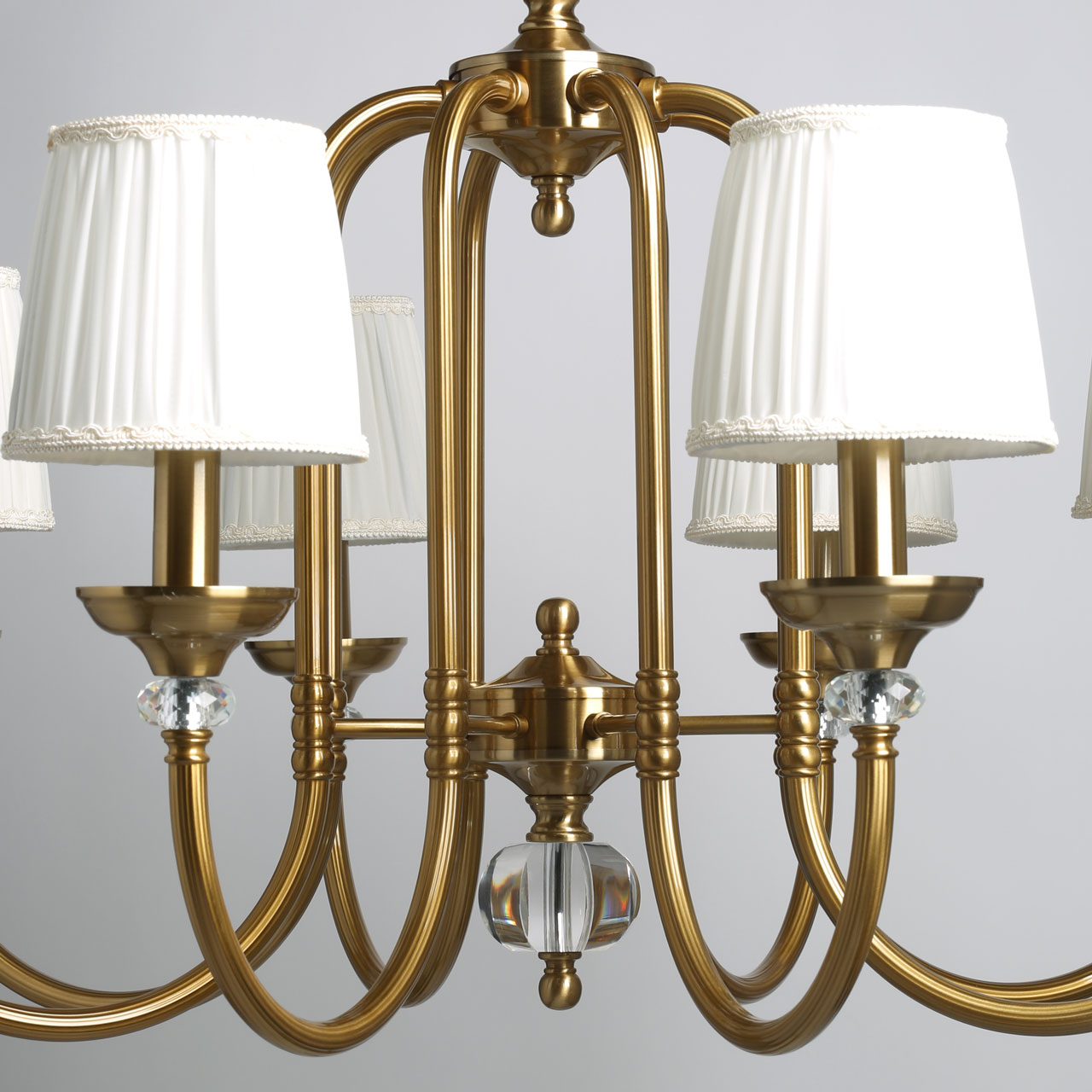 Потолочная люстра Chiaro Сильвия 404010508 в Москве