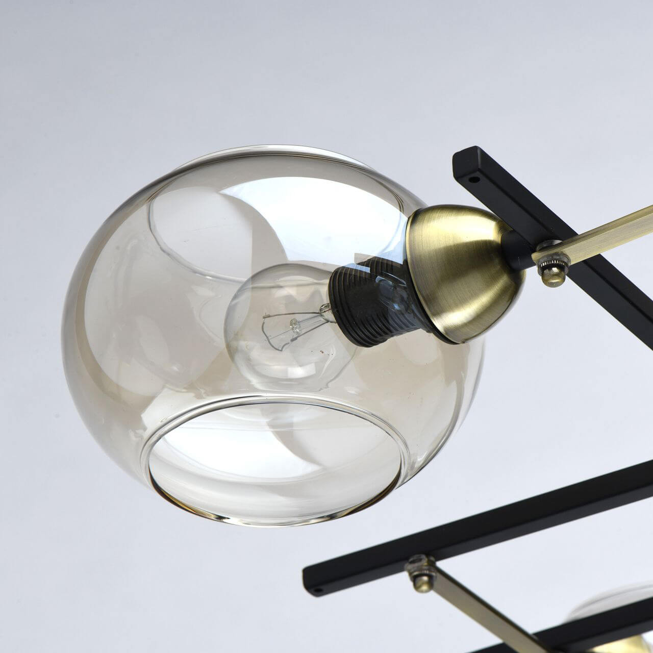 Потолочная люстра De Markt Гамбург 605013704 в Москве