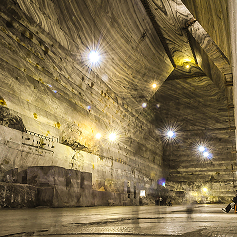 Лампа светодиодная низковольтная Feron LB-193 Шар E27 12W 4000K 48729