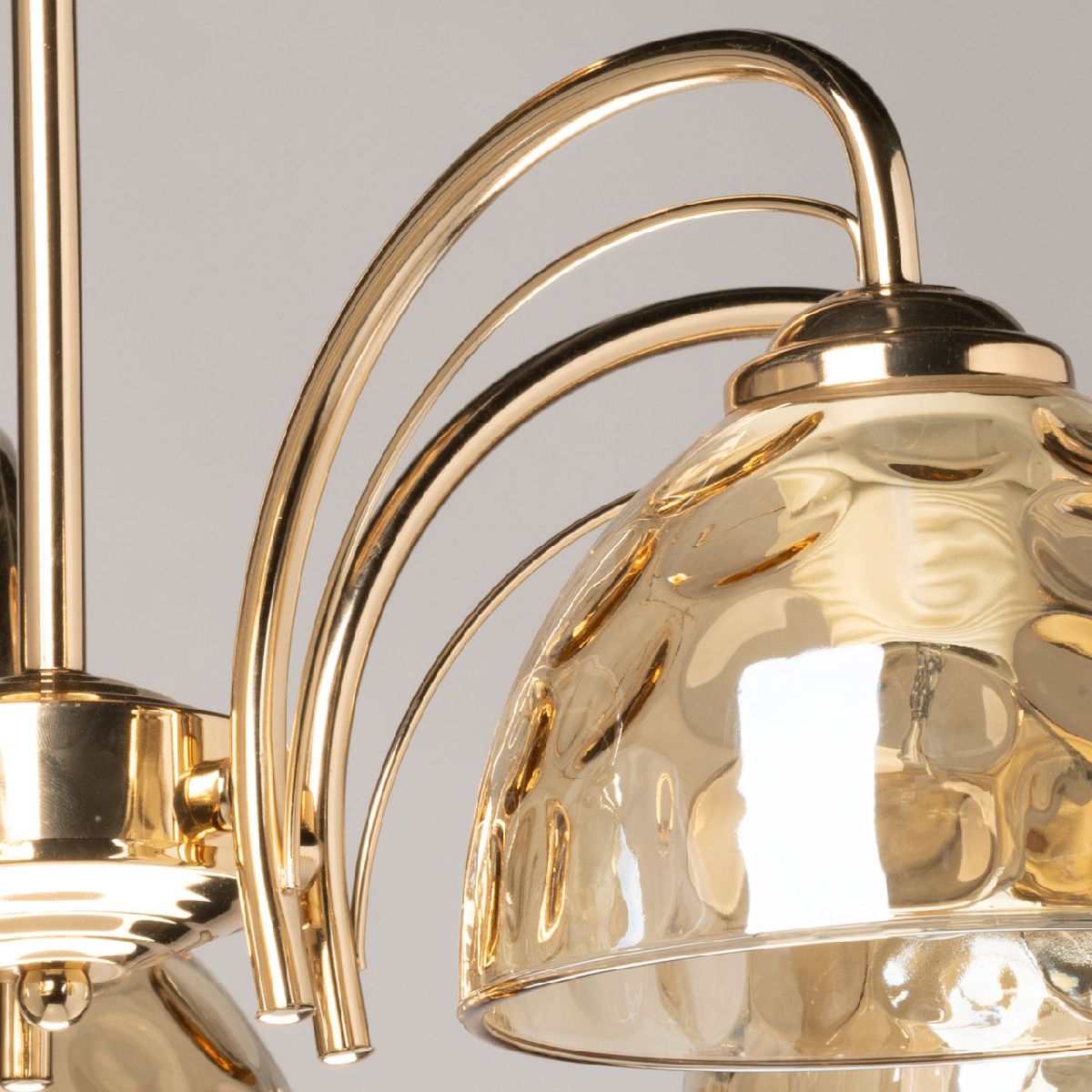 Люстра на штанге De Markt Нежность 676017005