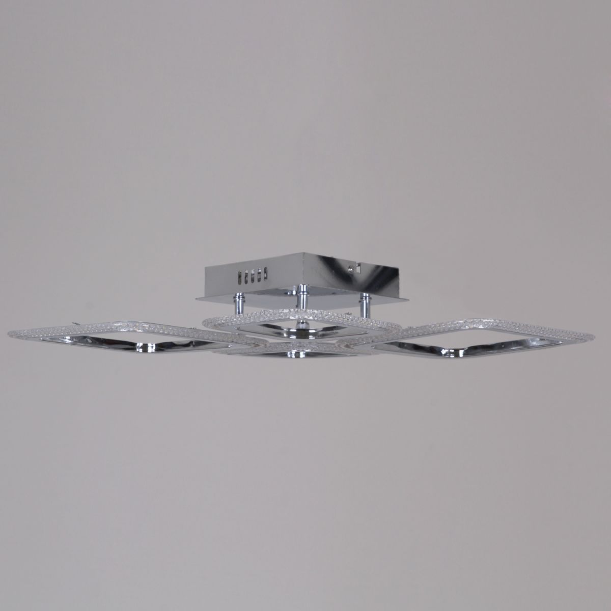 Потолочная люстра Reluce 09838-0.3-2+2 CR