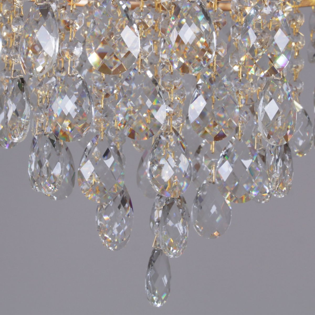 Потолочная люстра Reluce 90192-0.3-06 FGD