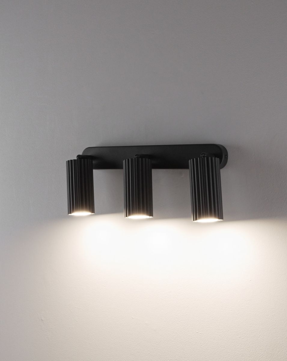 Спот Moderli Cora V11775-3C