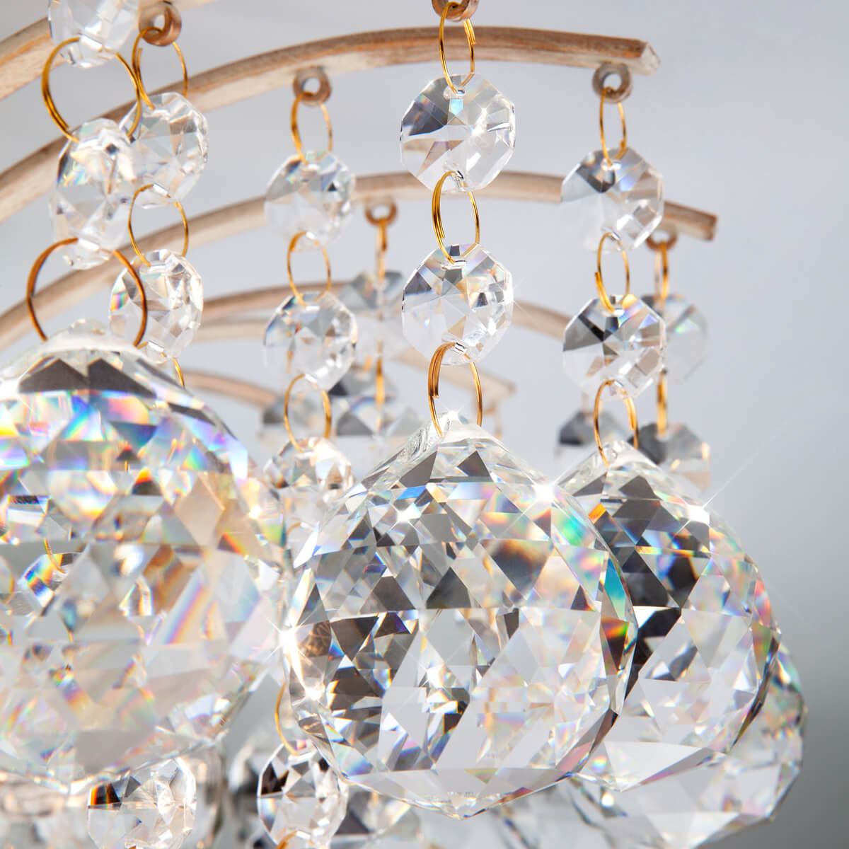 Потолочная люстра Eurosvet 3299/6 белый с золотом/прозрачный хрусталь Strotskis