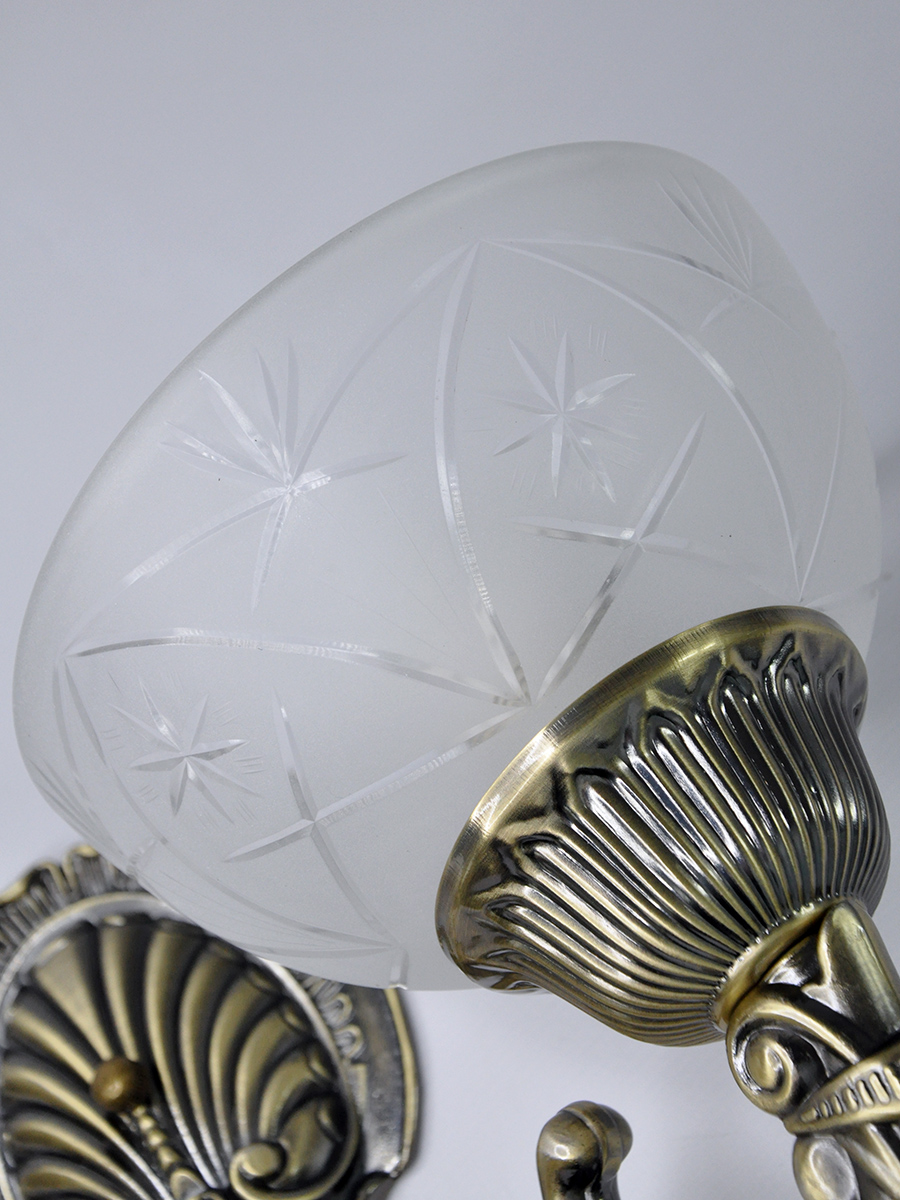 Бра Elvan BR-161/2-2xE27-Br