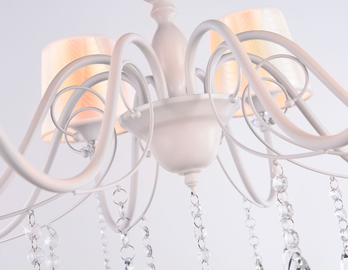 Подвесная люстра Ambrella Light Modern TR4605