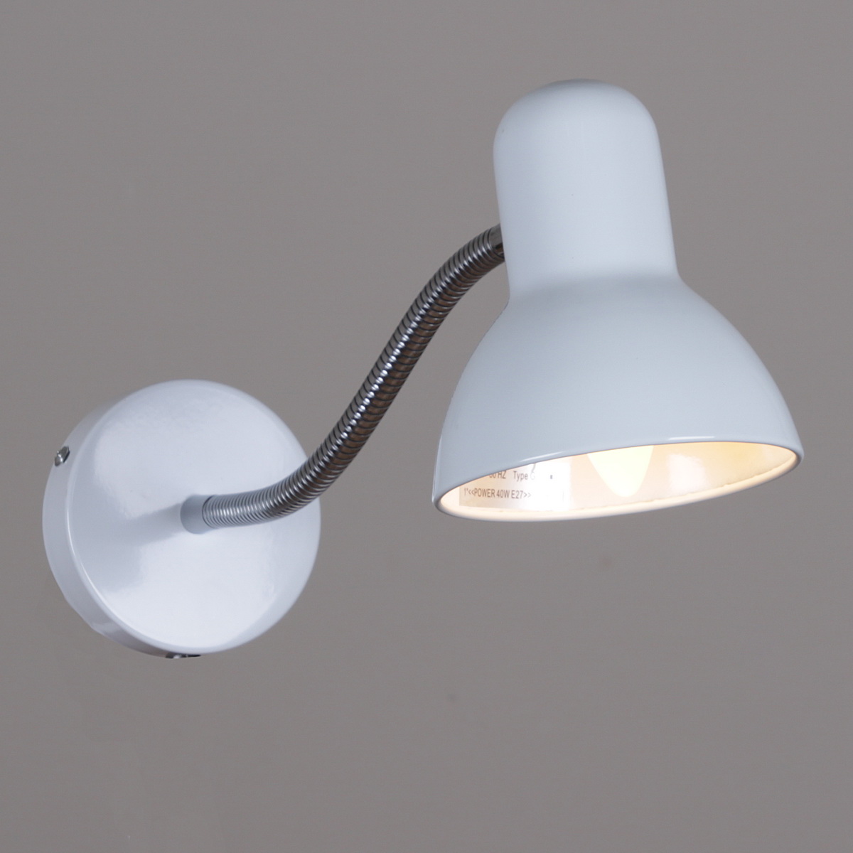 Гибкое бра Reluce 04001-0.2-01 WH