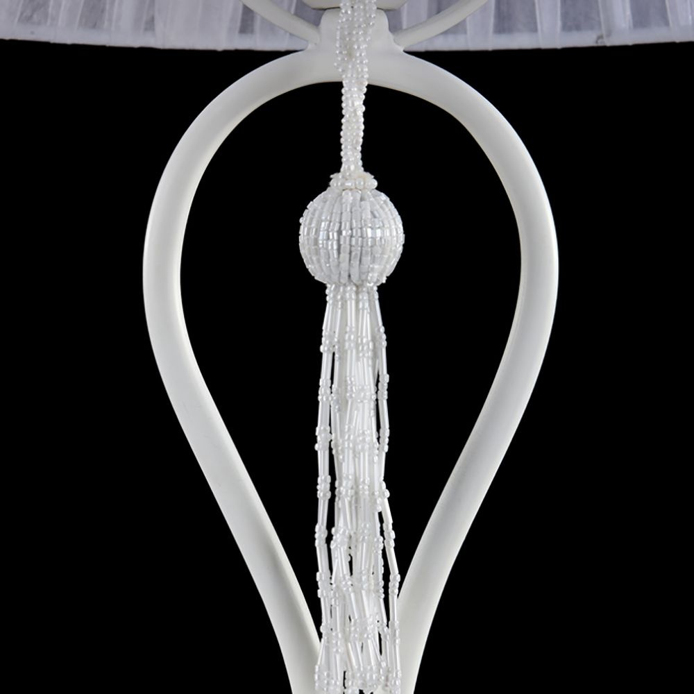 Настольная лампа Maytoni Cella ARM031-11-W