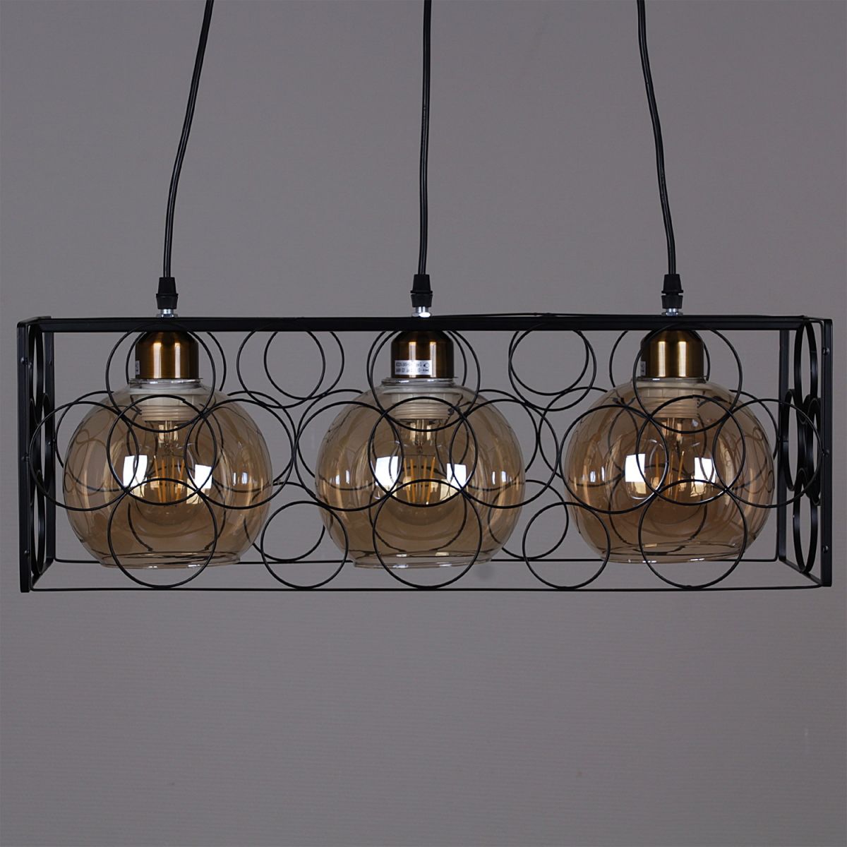 Подвесная люстра Reluce 04348-0.4-03 BK