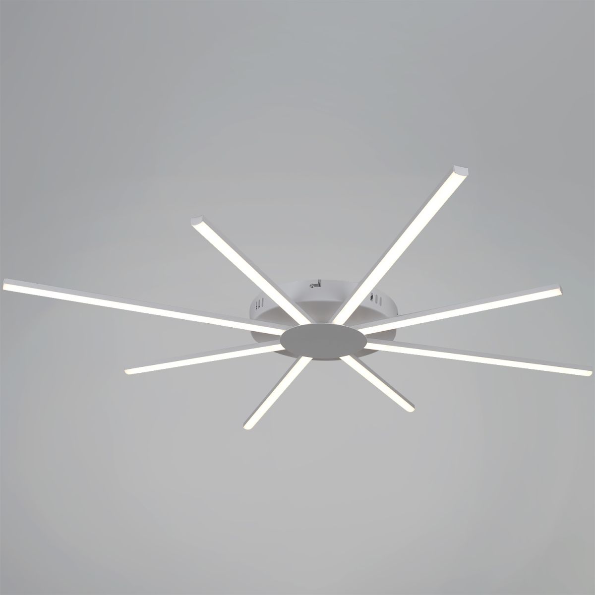 Потолочная люстра Reluce 06543-0.3-4+4 WH