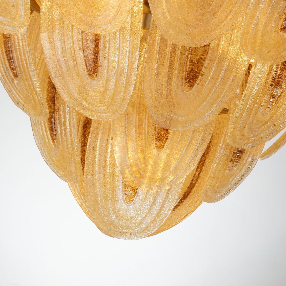 Подвесная люстра Favourite Flavus 3016-16P УЦ