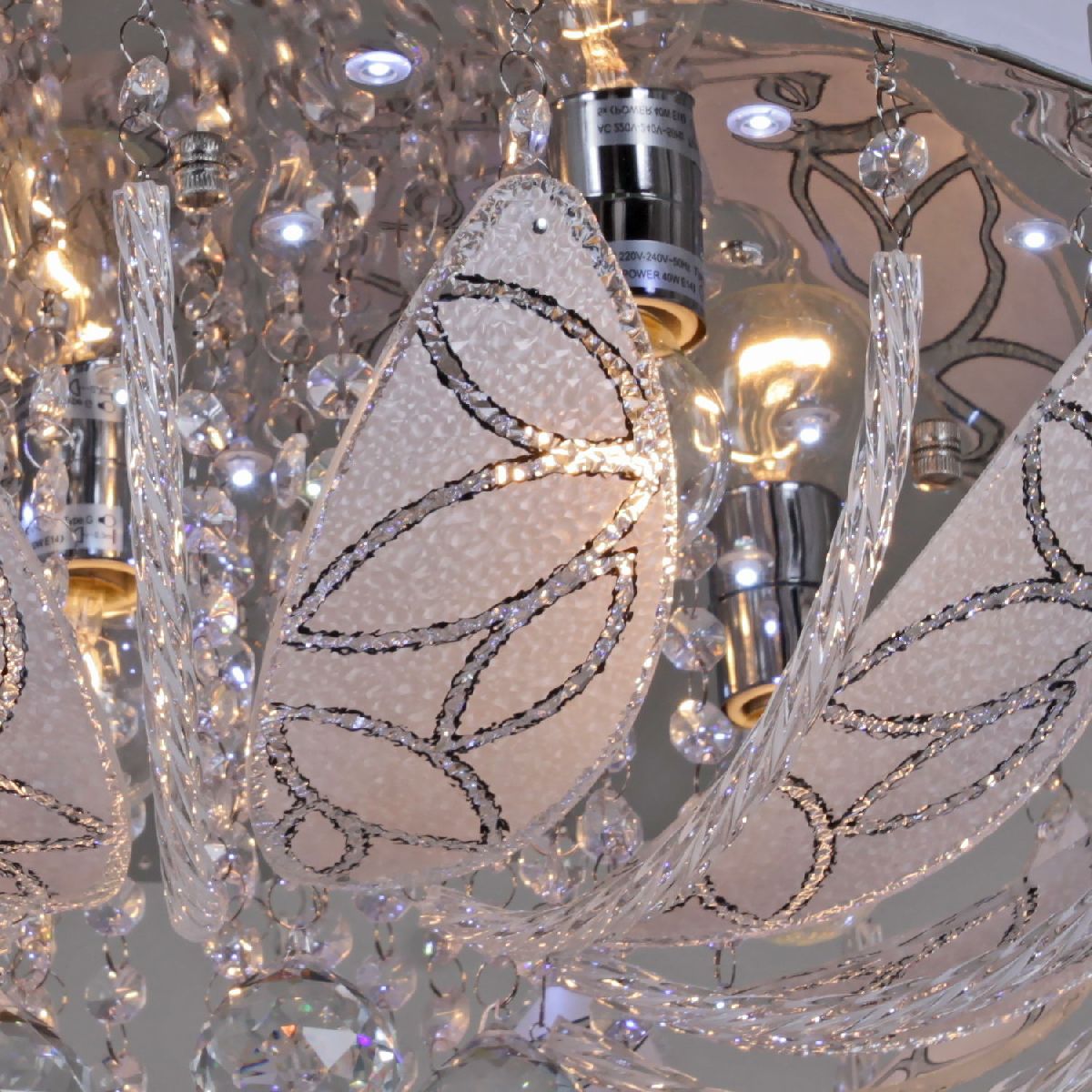 Потолочная люстра Reluce 55652-0.3-05