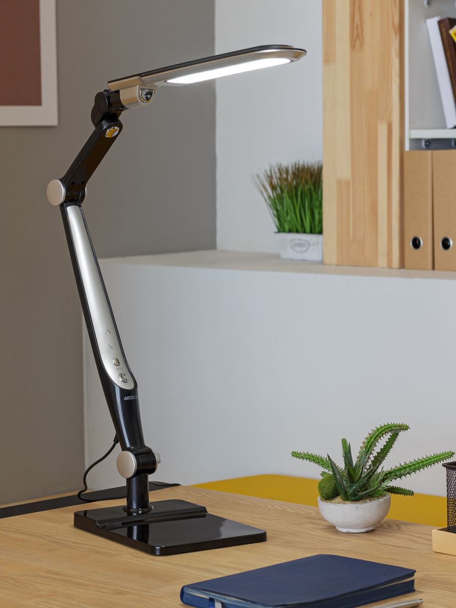 Настольная лампа с подставкой и струбциной ARTSTYLE TL-402B