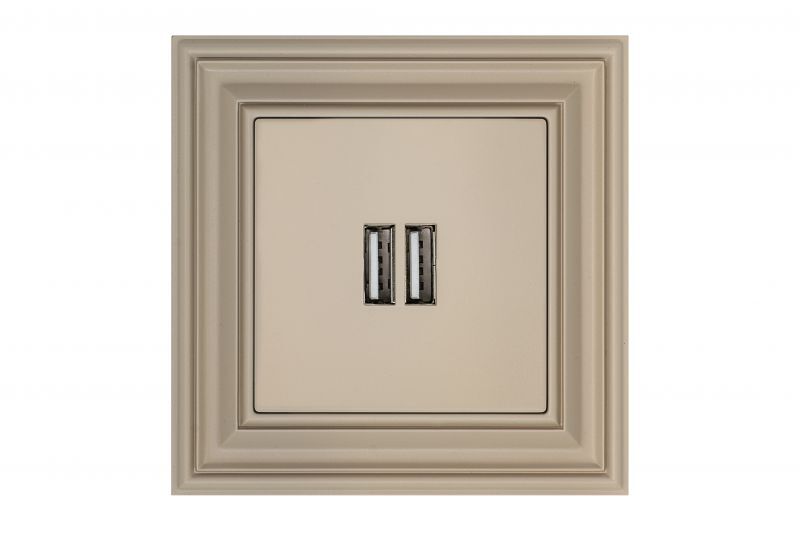 Розетка 2 usb Liregus Retro 29-117