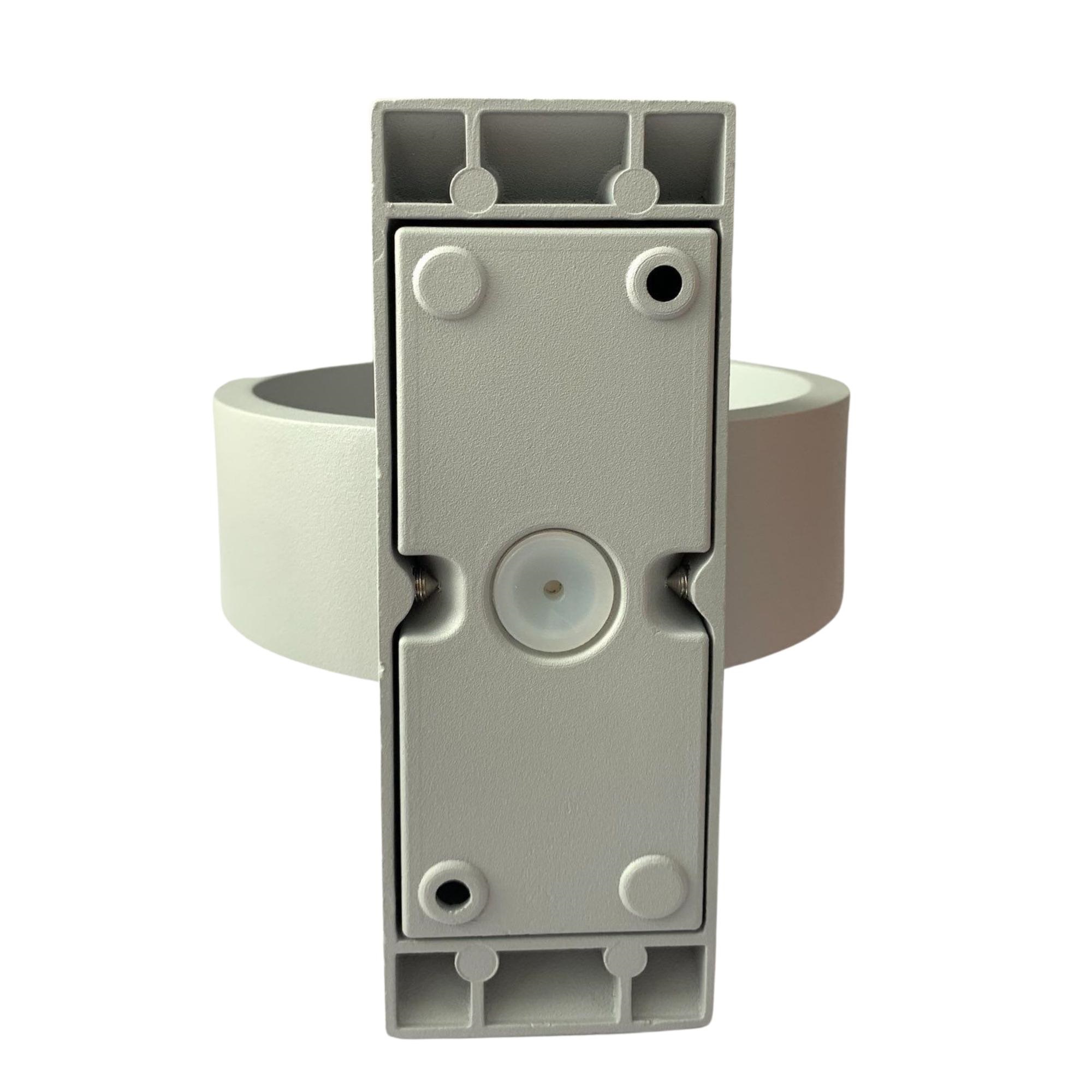 Уличный настенный светильник Uniel ULU-S34A-8W/4000K IP65 GREY UL-00009350