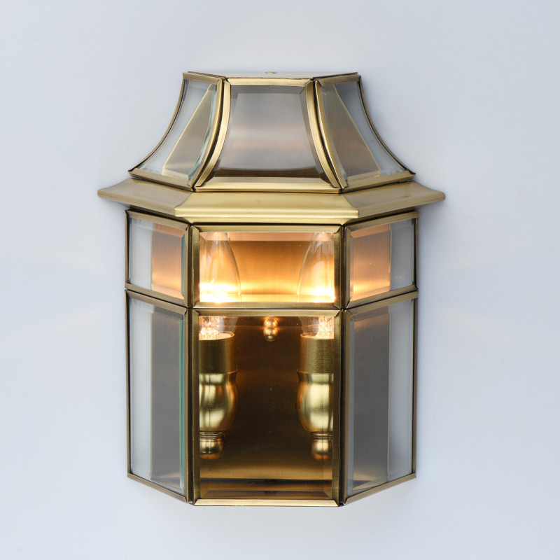 Бра Chiaro 802021802