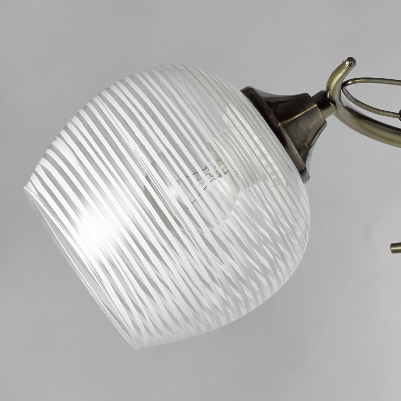 Потолочная люстра De Markt City Альфа 324015403 в Москве