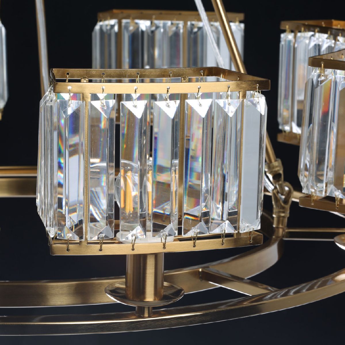 Подвесная люстра MW-Light Илвита 624010908