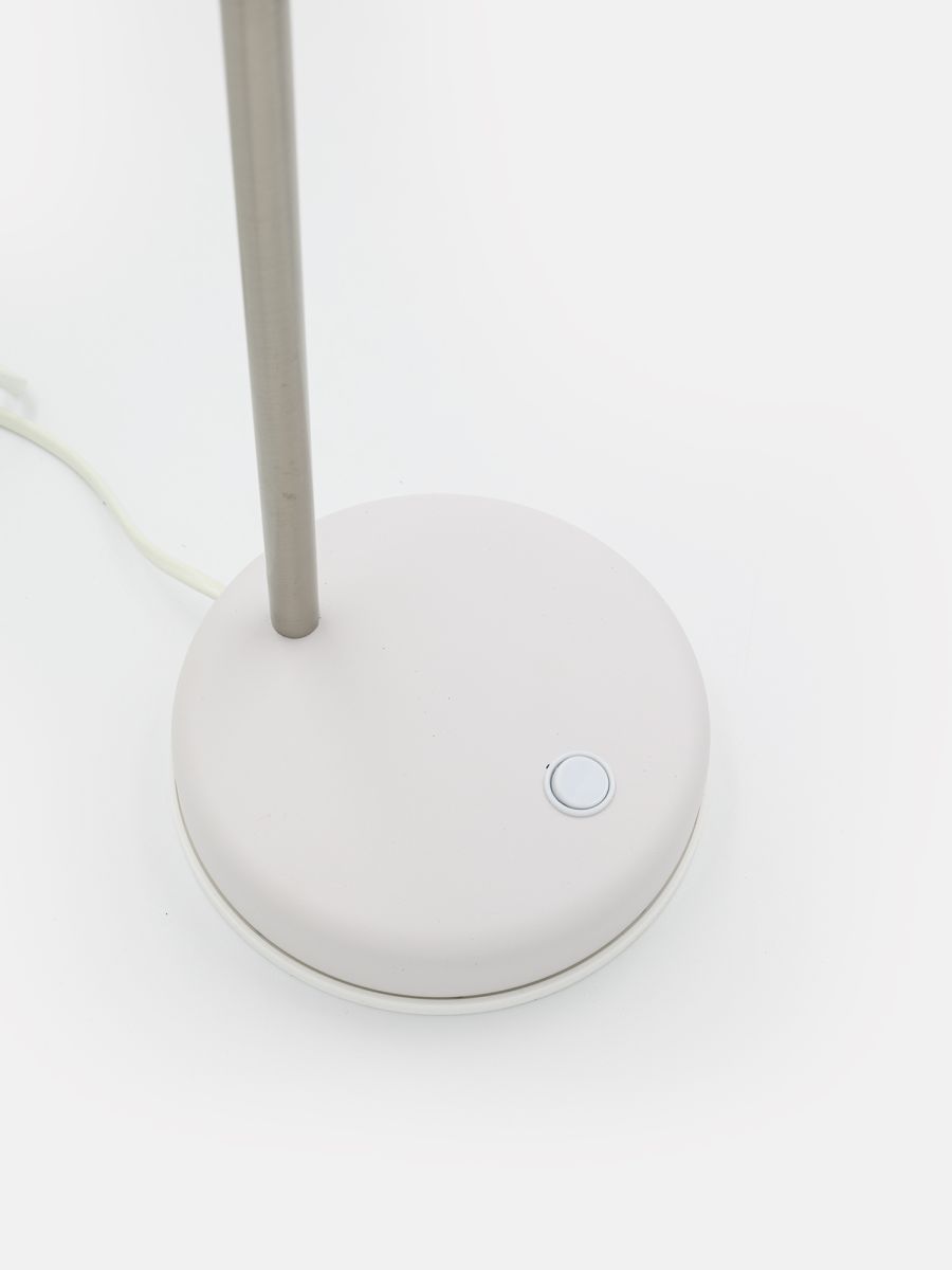 Настольная лампа ARTSTYLE HT-703W