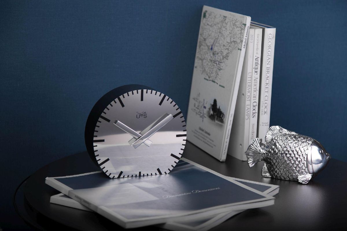 Настенные часы Tomas Stern 4020S