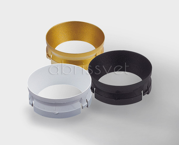 Встраиваемый спот Italline DANNY FR white