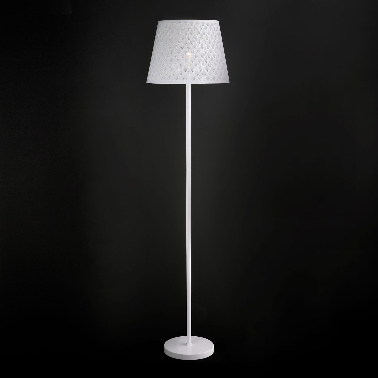 Торшер Eurosvet Snowy 01019/1 белый