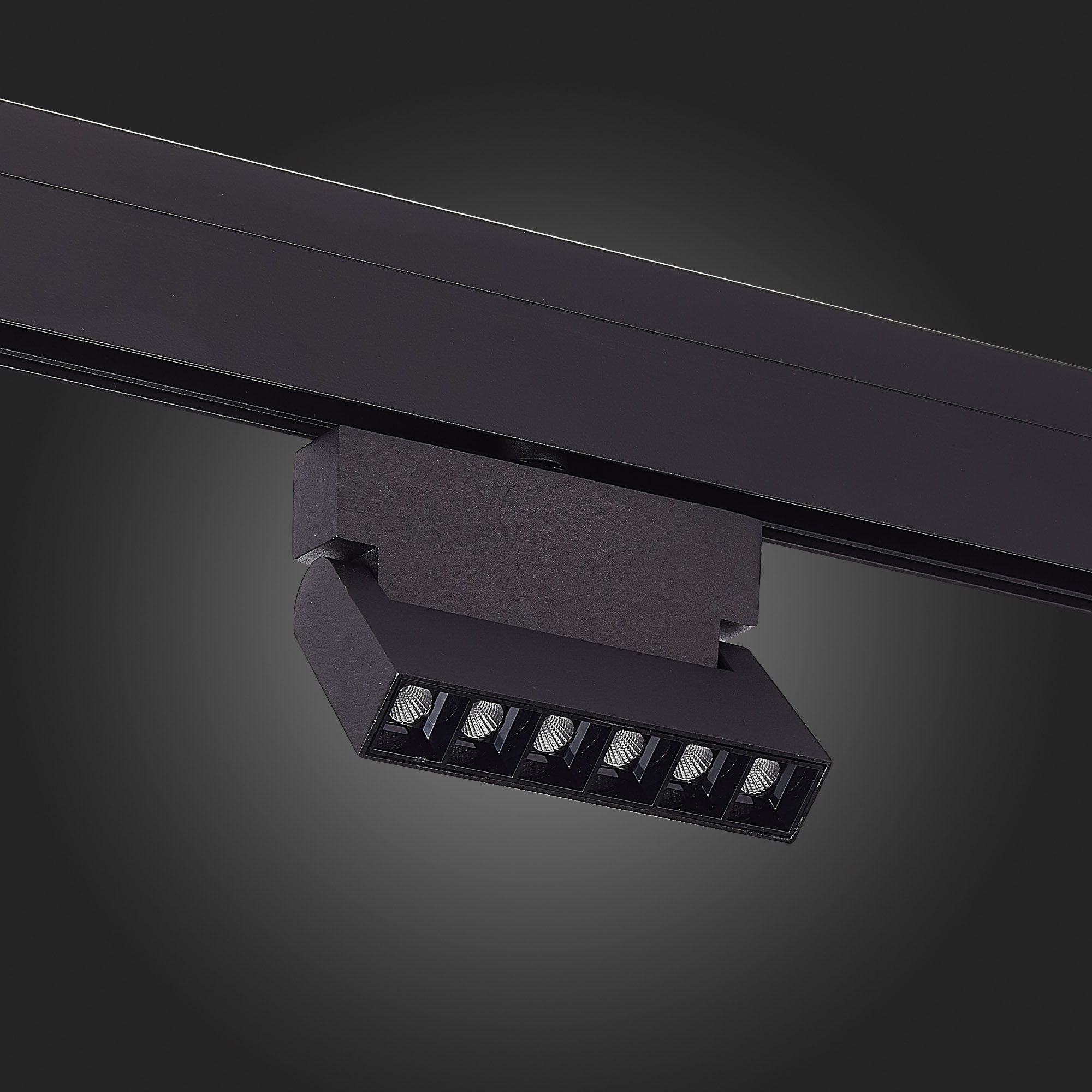 Трековый светильник ST Luce Andre ST362.446.06