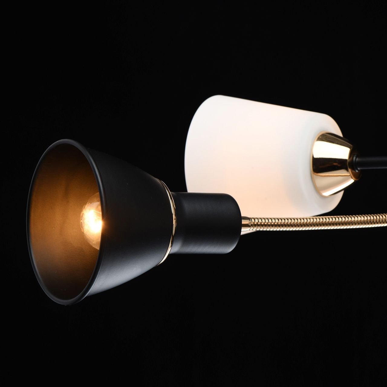 Потолочная люстра De Markt Риббон 718010506 в Москве