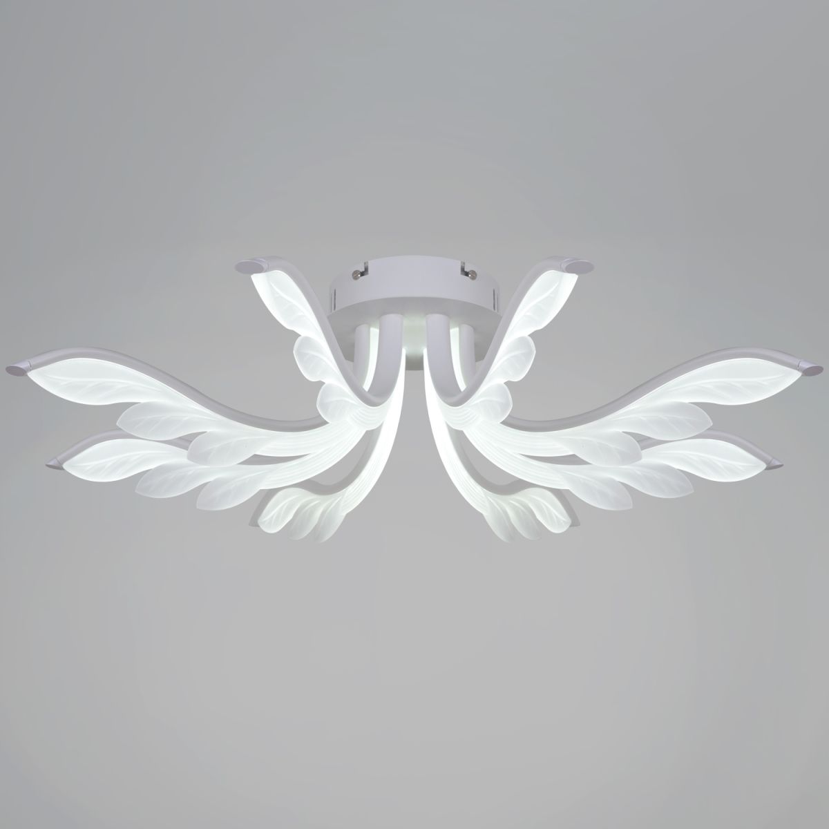 Потолочная люстра Reluce 14390-0.3-08S white