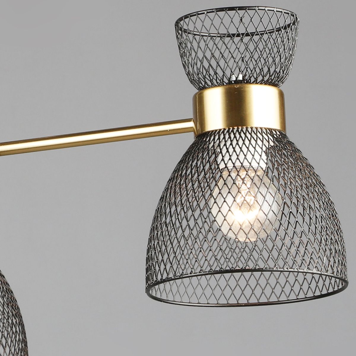 Люстра на штанге Reluce 39760-0.3-03 COP+BK