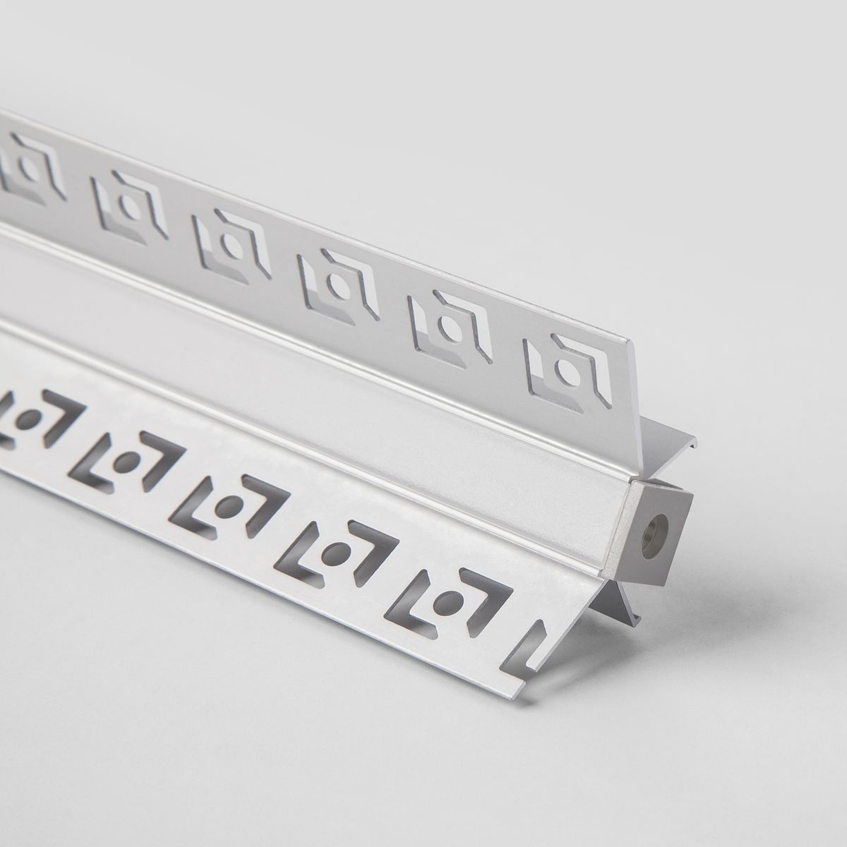 Профиль встраиваемый угловой алюминиевый с экраном Elektrostandard внутренний угол LL-2-ALP014 4690389170577