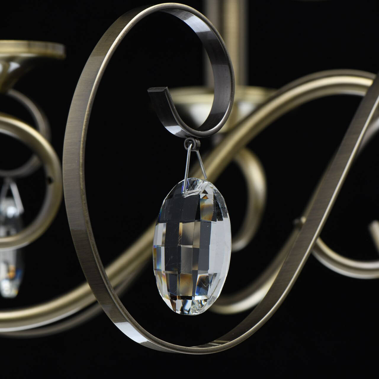 Подвесная люстра De Markt City Аврора 371016105