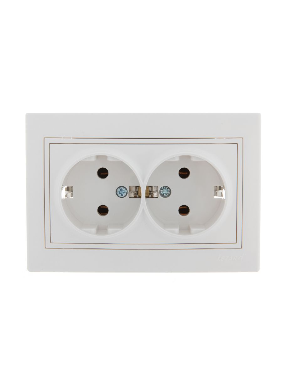 Розетка двойная с/з Lezard Mira 701-0202-127