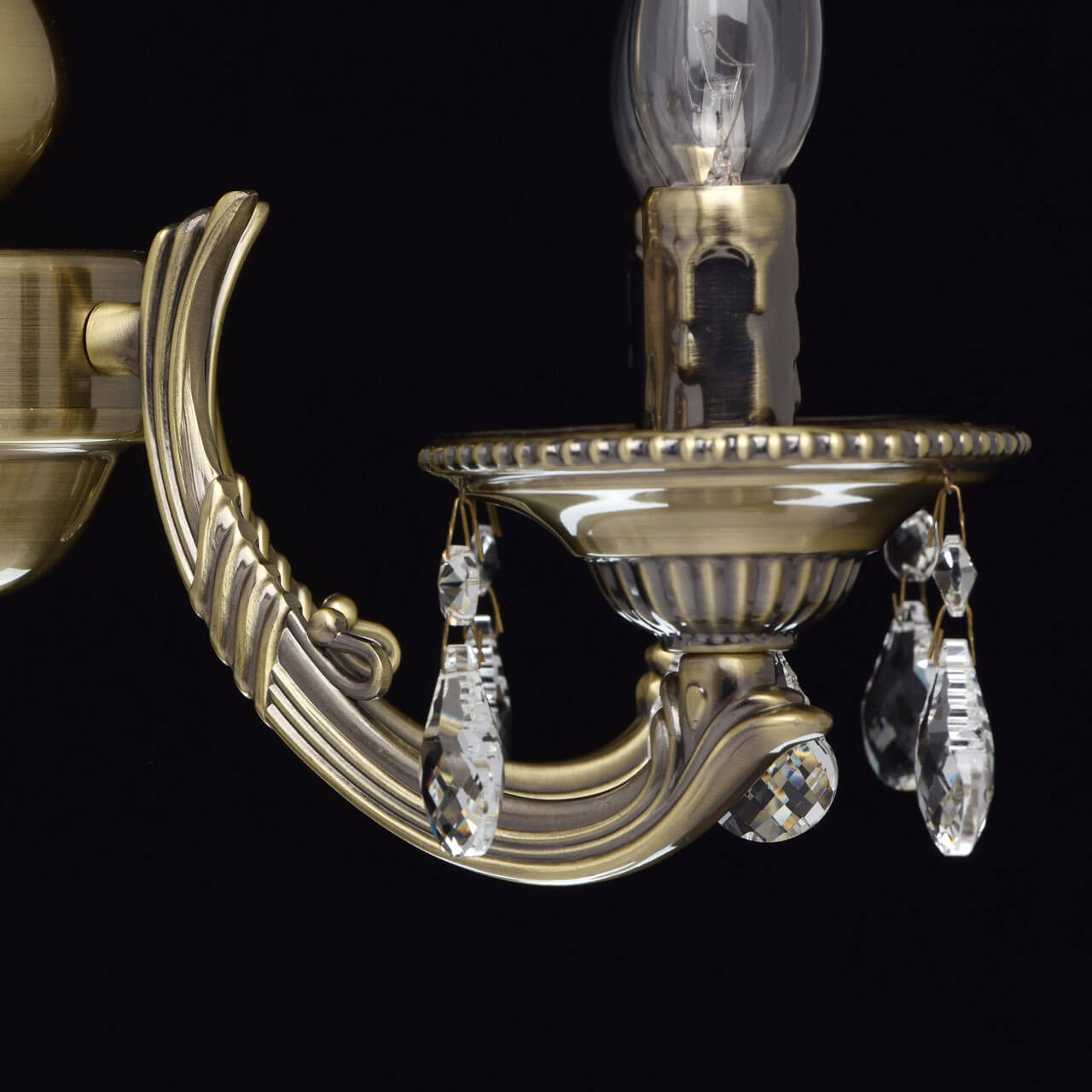 Подвесная люстра MW-Light Аврора 3 371011605 в Москве