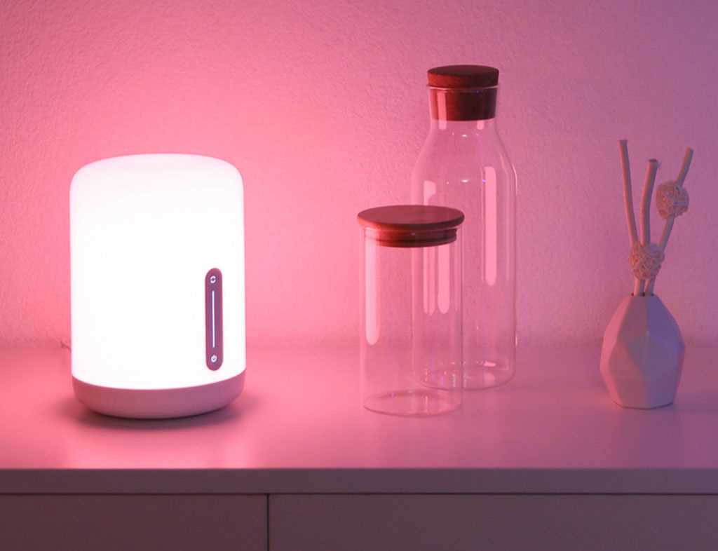 Умная настольная лампа Xiaomi Mi Bedside Lamp 2 MJCTD02YL (MUE4093GL) X22469