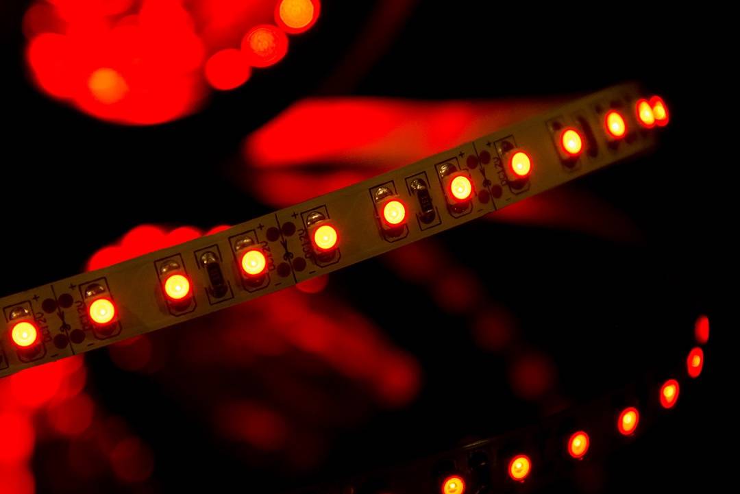 Светодиодная лента SWG SWG3120-12-9.6-R-M 009465