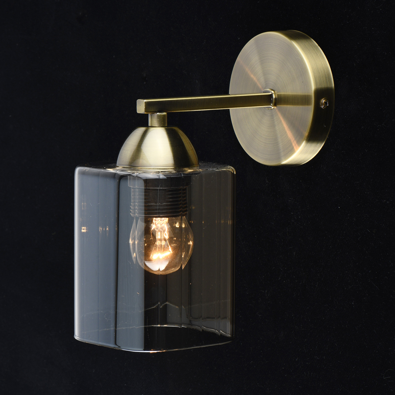 Бра De Markt Тетро 673026101