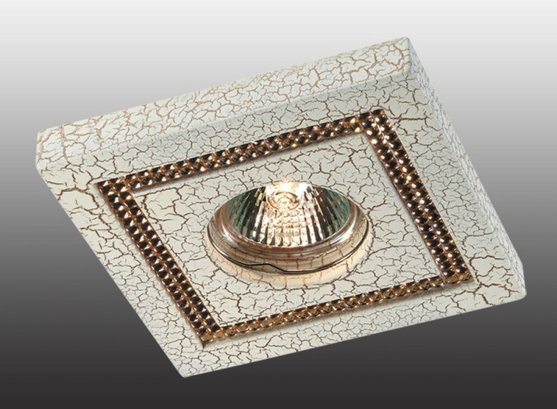 Встраиваемый светильник Novotech Fable 369733