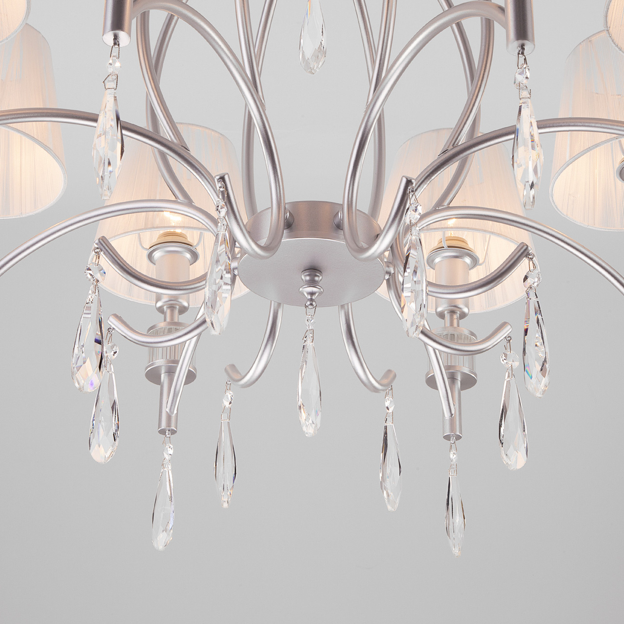 Подвесная люстра Eurosvet Capri 60092/8 серебро