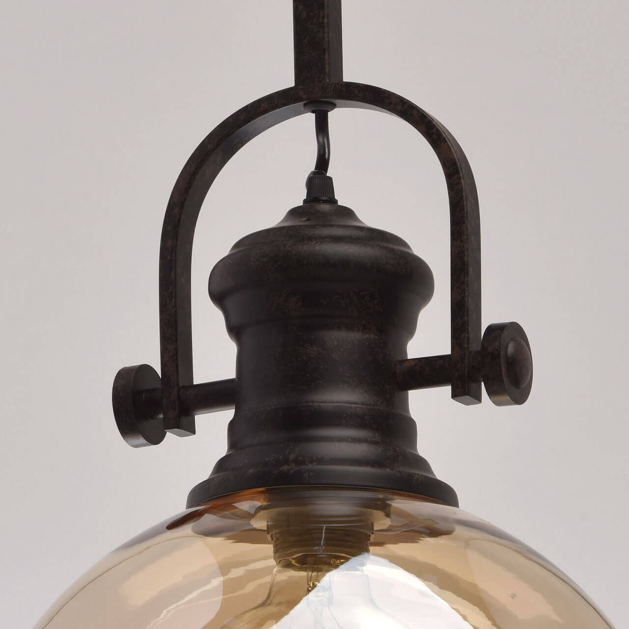 Подвесной светильник MW-Light Нойвид 4 682012001 в Москве