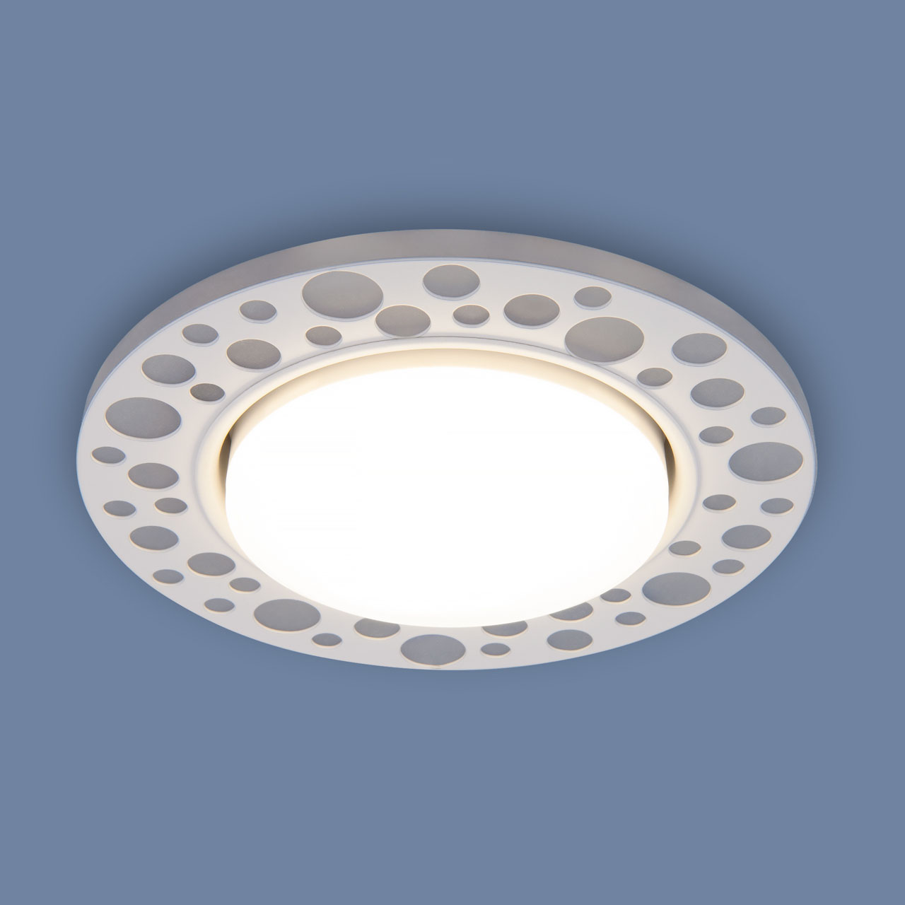 Встраиваемый светильник Elektrostandard 3032 GX53 WH белый 4690389142499