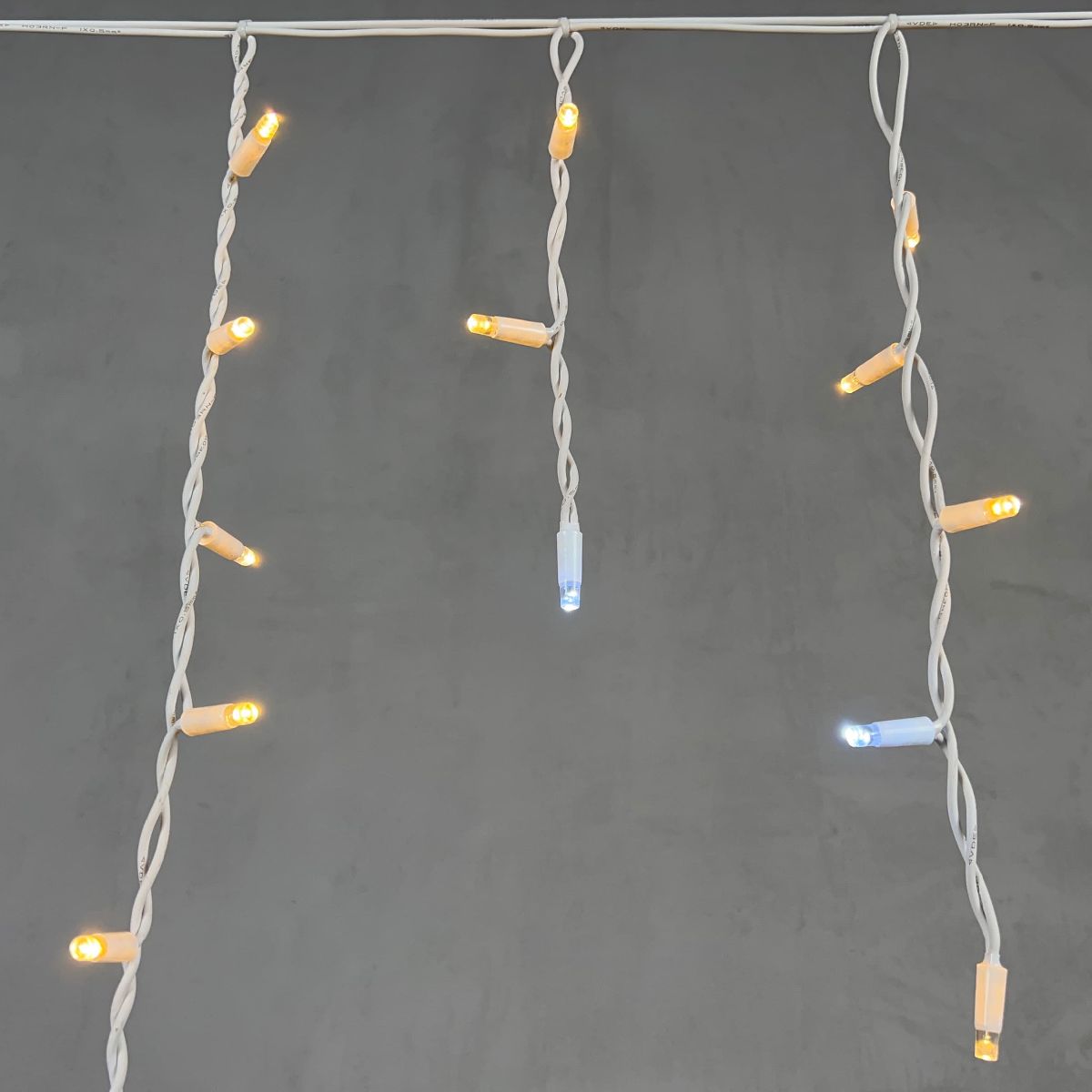 Гирлянда Бахрома Laitcom (LTC) LL120BLW-8-2WW