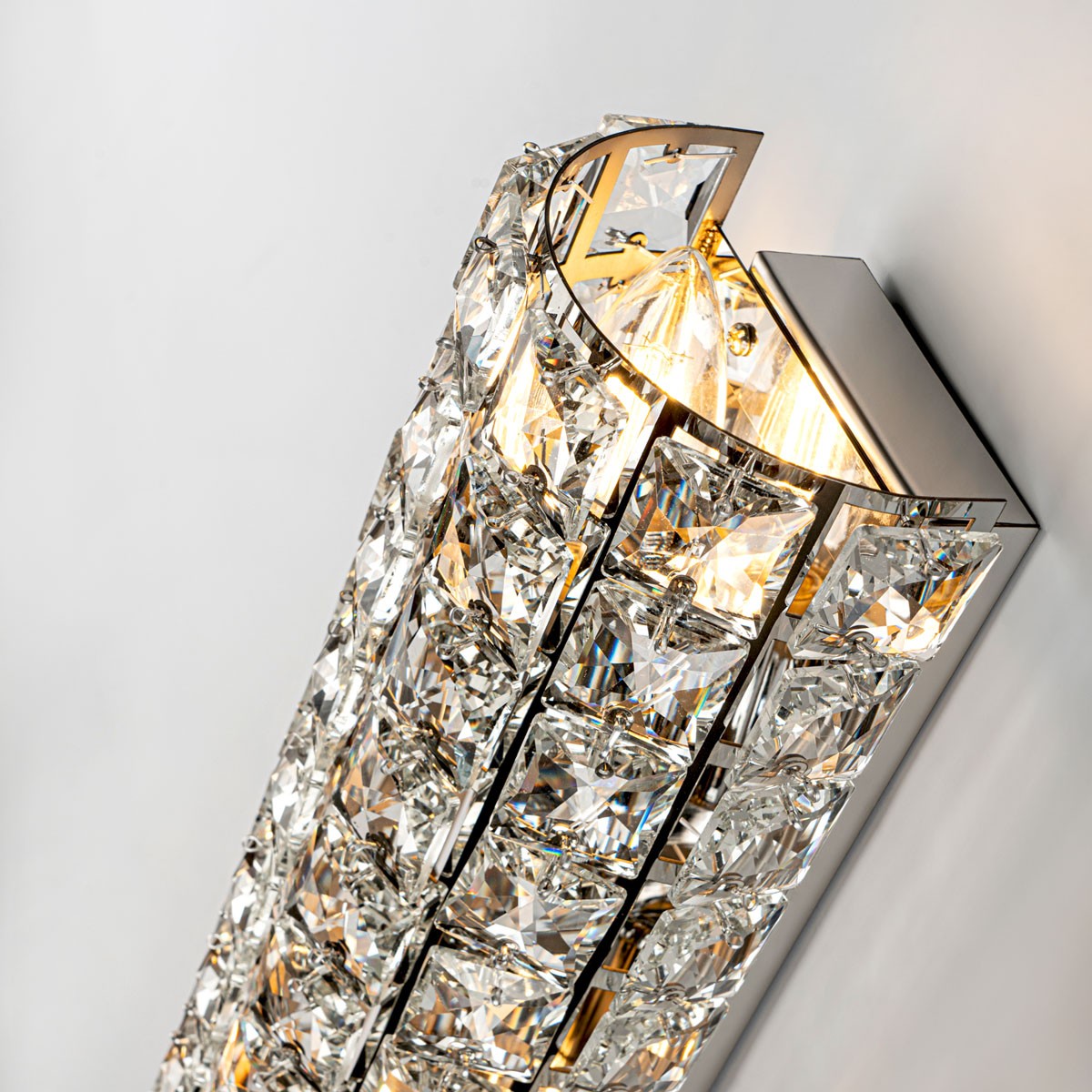 Настенный светильник Modelux ML.558.03 CR