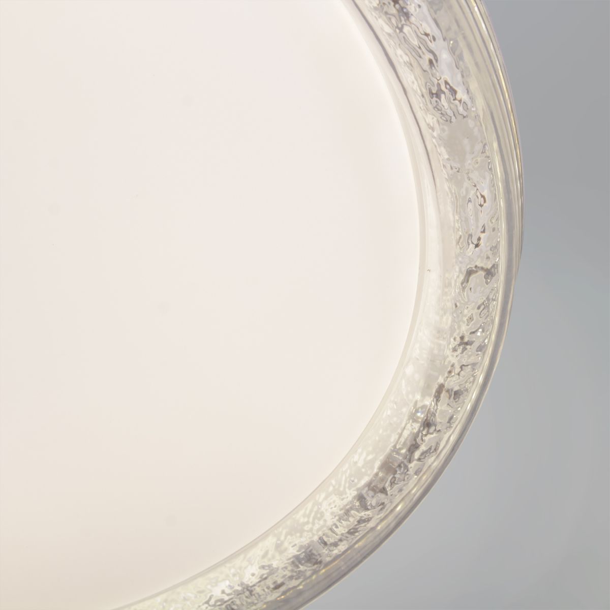 Светодиодные люстры и светильники Reluce 44516-0.5-500 WT