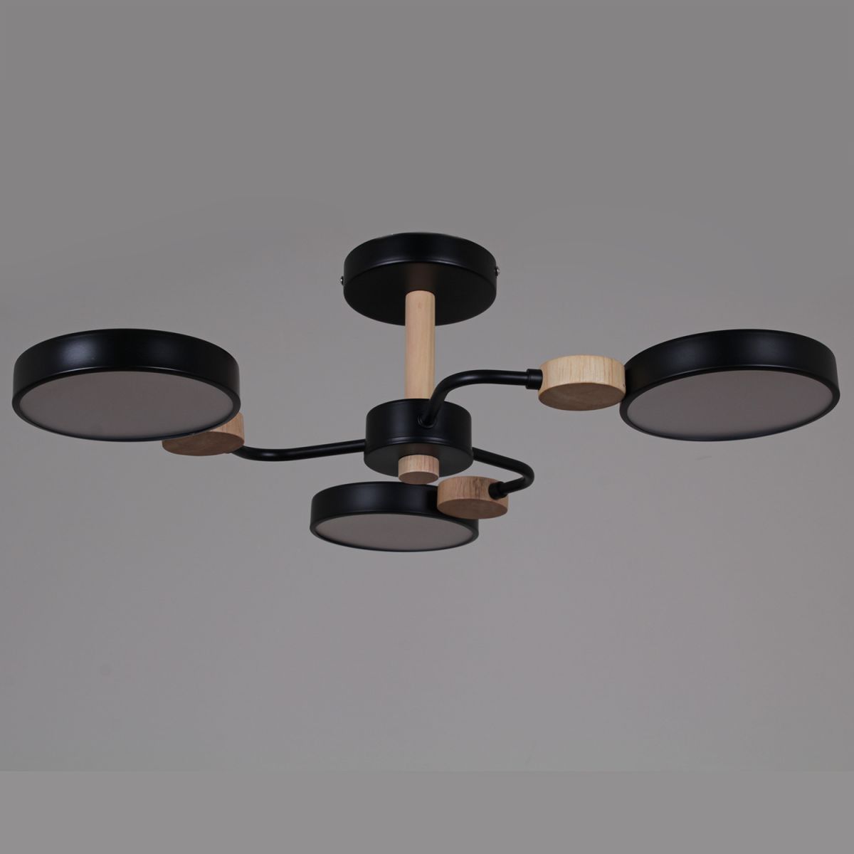 Люстра на штанге Reluce 03326-0.3-03 BK+WOOD