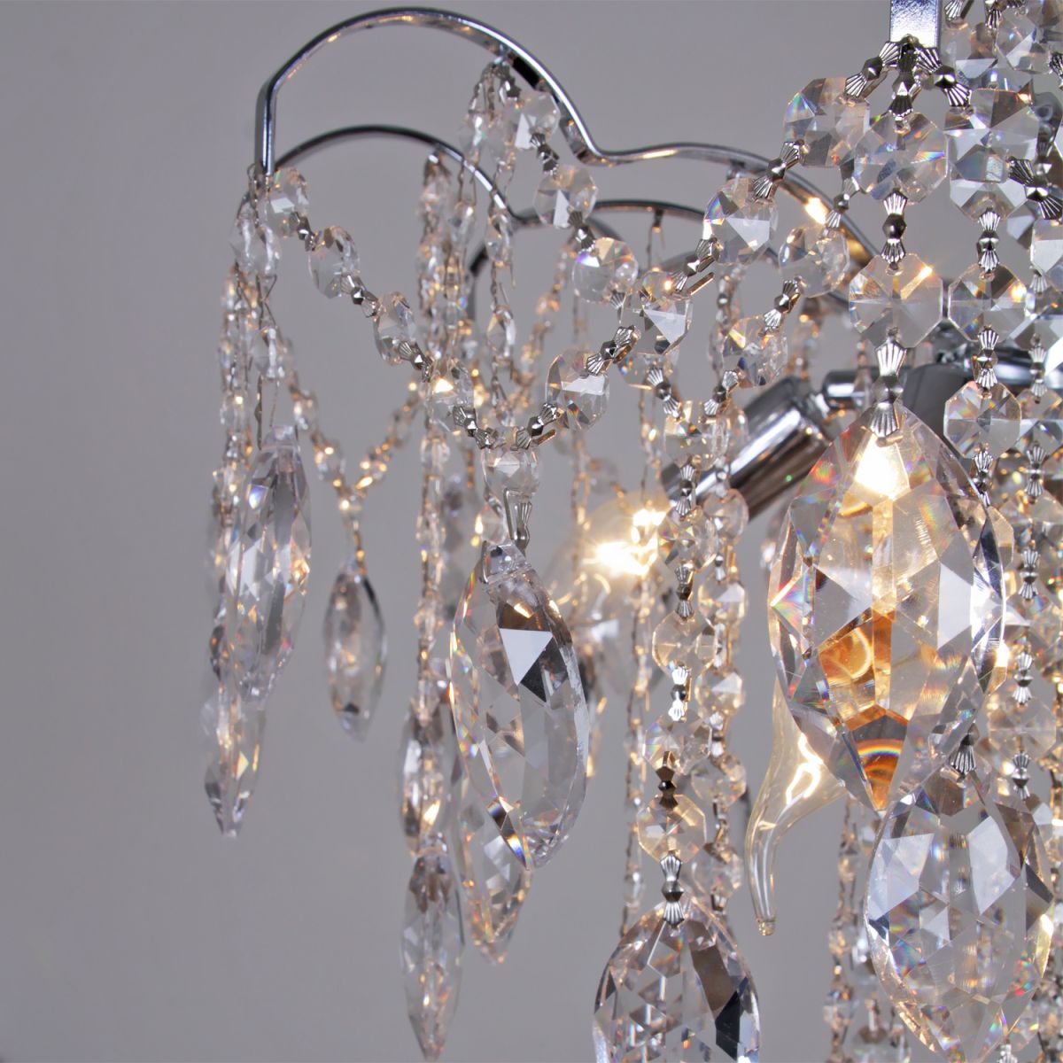 Подвесная люстра Reluce 56760-0.4-800 MX CH